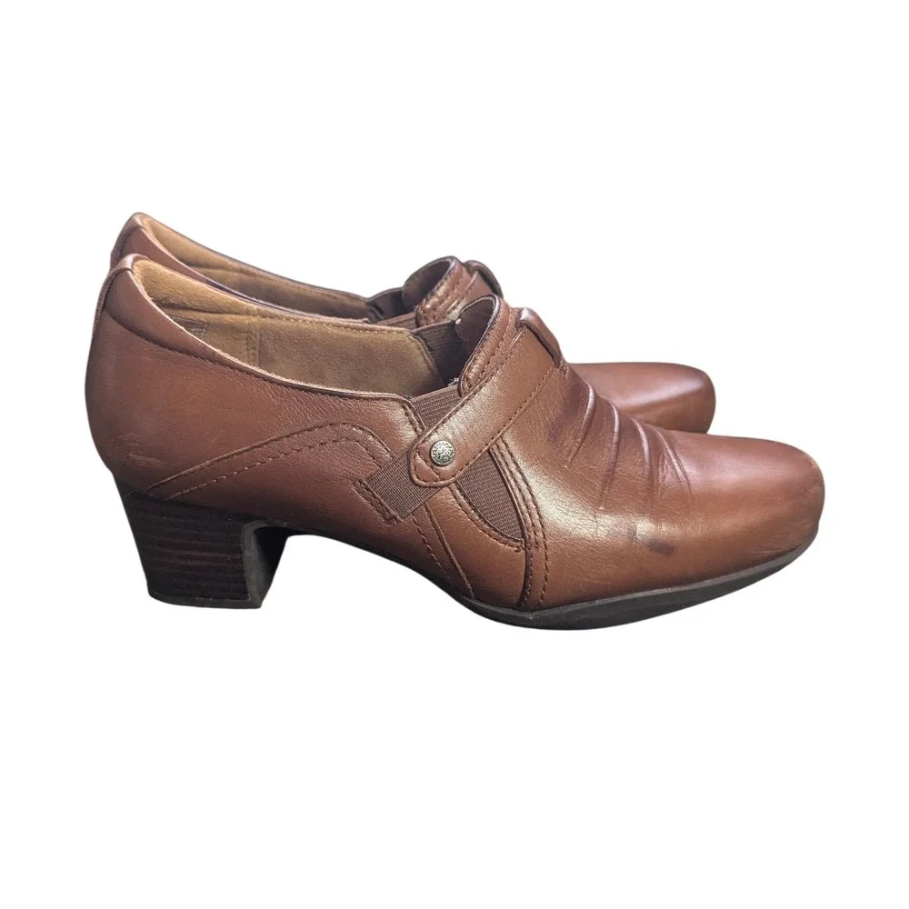 Clarks Artisan Leather Shooties Womens 9 Brown Slip On‎ Block Heel 60587364